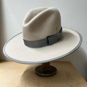 Nuevo estilo 100% lana logotipo personalizado Fedora sombreros todos los colores y bordes diseño personalizado al por mayor - Product Image 1