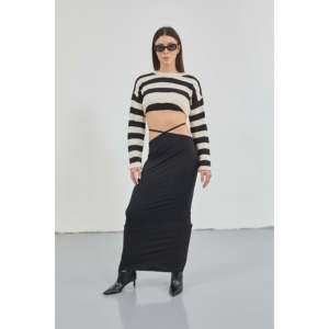 Falda Maxi Bel Baglamali - Negra - Negra - Product Image 4