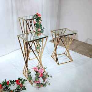 Table de dessert en gros onirique Table de collation pour fête d'anniversaire mariage festival événements tables de gâteaux en gros PLINTH - Product Image 3