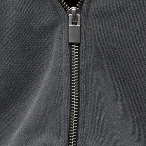 Sweat à capuche court haut de gamme pour femmes avec broderie de logo personnalisé Vêtements décontractés personnalisés Fourniture directe d'usine du fabricant OEM - Product Image 3