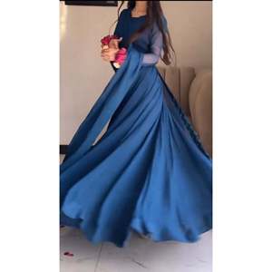 Traje Anarkali de Chifón Azul Liso de Alta Calidad, Conjunto de 3 Piezas con Dupatta, Vestido Largo con Vuelo, Ropa Festiva Pakistaní e India para Fiestas - Product Image 2