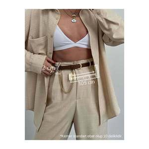 Ceinture pour femme avec chaîne et médaillon, ceinture pour pantalon, veste, robe, chemise - TABA - Product Image 3