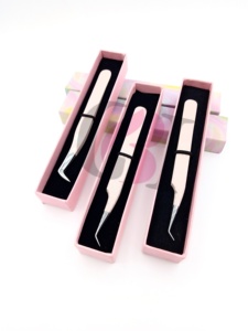 Pinzas Profesionales GETUP BROSONS IMPEX para Extensión de Pestañas con Recubrimiento en Polvo Color Durazno de 45 Grados, Antiestáticas y con Punta Serrada - Product Image 2
