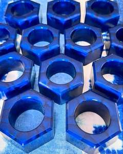 Anneau de serviette en résine multicolore fait main pour cantine, table de cuisine, anneau de serviette, artisanat en résine écologique - Product Image 3