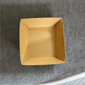 ถาดเสิร์ฟกระดาษลูกฟูกที่ทนทานและรีไซเคิลได้สำหรับงานจัดเลี้ยง ถาดเสิร์ฟกระดาษคราฟท์น้ำหนักเบาสำหรับร้านอาหาร - Product Image 4