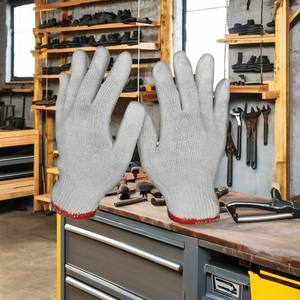 Guantes no recubiertos de 40 gramos resistentes y bien hechos, guantes de uso general flexibles y duraderos para tareas de jardinería producidos en Vietnam - Product Image 3