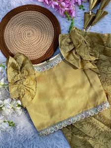 Presentamos nuestro 1 hermoso color suave Kanjivaram tela de seda Flaired lehenga Choli para fiesta de cumpleaños y función de desgaste a baja velocidad - Product Image 6