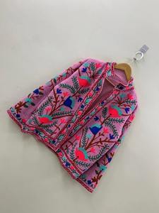 Tissu TNT rose Suzani Floral brodé Suzani Veste brodée TNT Manteau Suzani Manteau Vêtements d'extérieur - Product Image 2