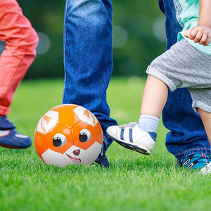 Mini balones de fútbol duraderos de alta calidad con logotipo personalizado y diseño sin aire tamaño personalizable para niños - Product Image 6