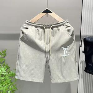 กางเกงขาสั้นชายหาดฤดูร้อนสำหรับผู้ชาย ผ้าเนื้อดี เป็นมิตรกับสิ่งแวดล้อม พิมพ์ลายได้ตามต้องการ มีกระเป๋า สไตล์ไฮสตรีท ไม่หดตัว ระบายอากาศได้ดี แห้งเร็ว ขายดี - Product Image 5