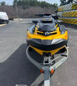 2025 RXTX 300 Jaune Doté d'un système audio 10PA et d'un moteur de 300 CV pour un plaisir ultime - Product Image 6