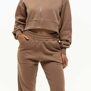 Sweats à capuche zippés personnalisés en polyester avec logo brodé | Veste zippée pour femmes de haute qualité - Product Image 5