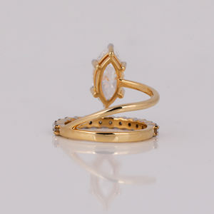 Anillo de diamantes de oro de 10 quilates de lujo Marquesa y corte redondo con ajuste de pavé de derivación perfecto para Bodas de compromiso u ocasiones especiales - Product Image 5