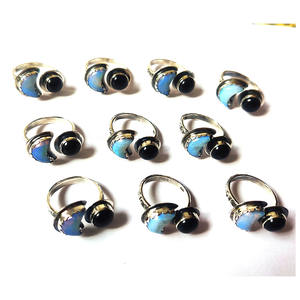 Bagues en argent Opalite et onyx noir, bague lune en argent faite à la main pour femmes, bijoux bohème - Product Image 5