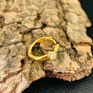 Conjunto de bisel de oro macizo de 14 quilates, pendiente de aro Huggie de diamante natural, joyería fina. - Product Image 4