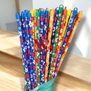 Bâtons de vadrouille à main en bois enduit de PVC de couleur de fil italien bord rond Surface lisse outils de nettoyage des sols ménagers en gros - Product Image 1