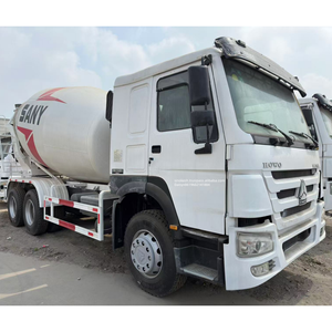Camion utilisé de mélangeur concret de Sinotruck 6x4 336HP 12 CBM de vente chaude - Product Image 2