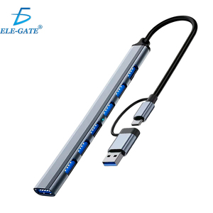 Hub Multiporta 7-in-1 Versatile con Ingresso USB-C e Adattatore USB 3.0, Connessioni ad Alta Velocità e Splitter Hub Integrato - Product Image 1