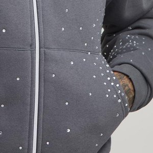 Venta al por mayor gris personalizado diamantes de imitación diseño hombres sudaderas con capucha transpirable respetuoso del medio ambiente invierno sudaderas con capucha Streetwear Casual hombres impreso Sudadera con capucha - Product Image 3