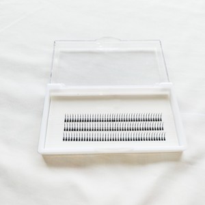 Venta caliente A-Shape Spike Fairy Extensiones de pestañas prefabricadas Aspecto tenue único Modelo fácil Paquete de caja de longitud mixta Belleza Premium - Product Image 6
