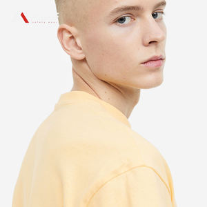 T-shirt polo en coton à manches courtes de haute qualité pour homme Impression graphique personnalisée Tissu jersey tricoté respirant et épais - Product Image 2