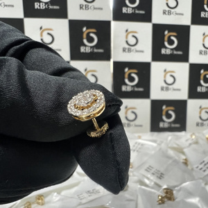 Pendientes de Diamantes Redondos Cultivados en Laboratorio VVS para Mujer, Oro Sólido de 14k, Certificados por IGI, RB GEMS RB2650, Elegantes y Clásicos para Compromiso - Product Image 4