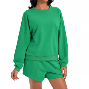 Ensemble survêtement femme hiver de haute qualité personnalisé, short long et sweat-shirt, surdimensionné, deux pièces, polaire respirant, streetwear - Product Image 3