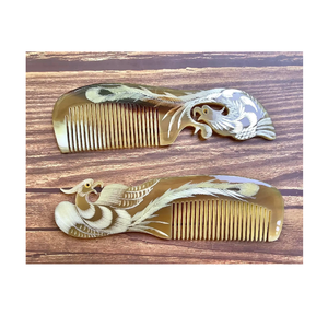 Peigne en corne de buffle fabriqué à la main de cheveux/peigne à cheveux de soins de santé peigne en corne naturelle de coiffure et bon prix - Product Image 6