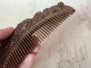 Peine de Bolsillo y Peine para Bigote de Madera Natural Orgánica de Alta Demanda con Propiedades Antiestáticas Disponible a Precio de Fábrica - Product Image 3