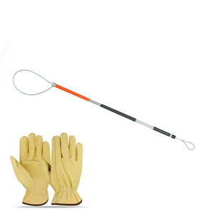 อุปกรณ์จับสุนัขแบบยืดหดได้ ทำจากสแตนเลสทันสมัย พร้อมห่วงจับแบบปากหมู และเชือกจับแบบปากหมู สำหรับเจ้าของสุนัข - Product Image 1