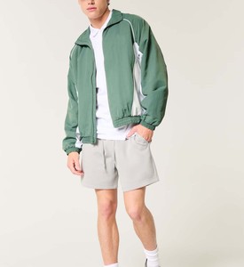 Ventes en gros de vestes de randonnée imperméables de haute qualité pour le sport, manches longues, veste coupe-vent d'hiver personnalisée pour hommes - Product Image 4