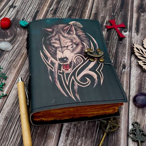 Lobo en relieve Vintage cuero encuadernado diario hilo hecho a mano costura encuadernación papel en blanco poesía hechizo cuaderno diario para hombres mujeres - Product Image 1