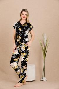 ชุดนอนแขนยาวพรีเมียมสำหรับผู้หญิง ผ้าวิสโคส 100% ให้สัมผัสนุ่มสบายแบบตุรกี ผลิตในตุรกี ชุดนอนหรูหรา นุ่มสบาย เหมาะสำหรับพักผ่อน - Product Image 2