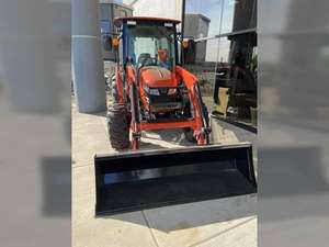 Tracteurs Bad Boy 2025 5055CH Utilitaire compact avec cabine 70 CV 4 roues motrices Transmission par engrenages Haute productivité Tracteur agricole - Product Image 3