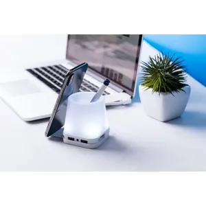 Porte-stylo USB personnalisé par Lumeo pour gadgets personnalisés - Product Image 5