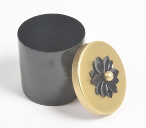 Tarro metálico Noir hecho a mano con tapa con motivo floral Fabricante Mayorista venta directa de fábrica - Product Image 3