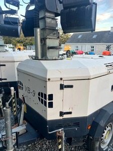 Générateurs de lumière fluorescente diesel Generac VB-9 avec support batterie, solaire et courant alternatif - Product Image 5