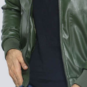 Chaqueta de Cuero para Hombre 2025, Color Sólido, con Cuello Alto y Logotipo Frontal, Transpirable, Estilo Urbano para Invierno - Product Image 5