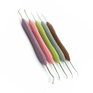 Kit de instrumentos de llenado compuesto Dental de 5 uds con mango de silicona fuente de alimentación Manual herramientas dentales esenciales - Product Image 4