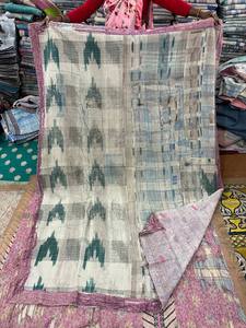 Colcha Reversible de Algodón 100% Kantha Patchwork de Bhawana Handicrafts, 300 Hilos, Hecha a Mano por Artesanos, Acogedora para Todos - Product Image 2