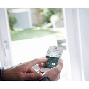 Thermostat modulant Wi-Fi Vaillant VSMART pour chauffage intelligent à domicile avec technologie sans fil - Product Image 5