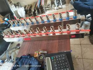 Colector de Agua Dubey International 10 Entradas y 10 Salidas para Mascotas con Válvula de Bola, Componentes Principales, 2 Años de Garantía - Product Image 2