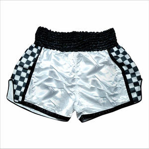 Pantalones cortos Muay Thai sublimados de alta calidad, precio al por mayor, pantalones cortos Muay Thai personalizados, recién llegados, pantalones cortos con logotipo bordado - Product Image 6