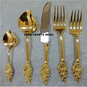 Ensemble de service à salade en acier inoxydable plaqué or avec poignée à carreaux noire et blanche au design vintage pour mariage disponible de haute qualité - Product Image 4