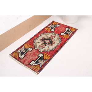 Turkish 1.5x3.1 ft Rug, Vintage Rug, <b>Red</b> Animal Print <b>Wool</b> Rug - Product Image 4