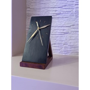 Horloge de table moderne en bois, horloge sur support, cadeau d'organisation de bureau pour le bureau de papa, cadeau de pendaison de crémaillère - Product Image 5