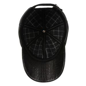 Gorra de cuero de otoño e invierno 1 pieza, gorra de cocodrilo de piel de oveja gorra de béisbol de moda para personas de mediana edad y ancianos - Product Image 5