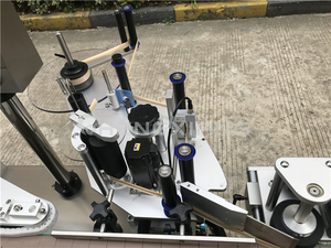 เครื่องติดฉลากด้านบนและด้านข้างอัตโนมัติ | เครื่องติดฉลากอเนกประสงค์สำหรับกล่องกล่องขวดและภาชนะ - Product Image 3