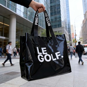 Eco-Friendly Reusable Holographic Plastic Clear Bag Beautiful Beach Ladies Hand Shopping Custom Logo Transparent Pvc Tote Bags