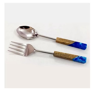 Cubiertos Servidor de ensalada con mango de madera para servir ensalada Nuevo juego de cubiertos de metal para hotel y utensilios de cocina Nuevo juego de cubiertos - Product Image 2